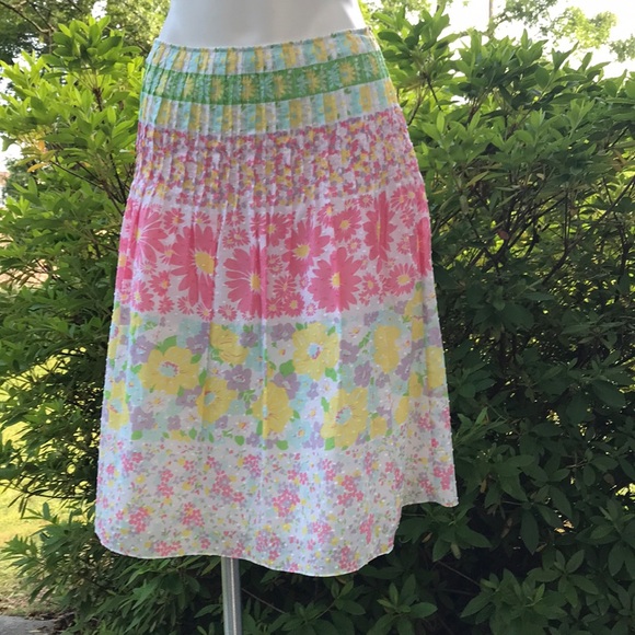 Harold's Dresses & Skirts - Women’s Vintage Skirt💃🏾 Harold's Dresses & Skirts - Women’s Vintage Skirt💃🏾